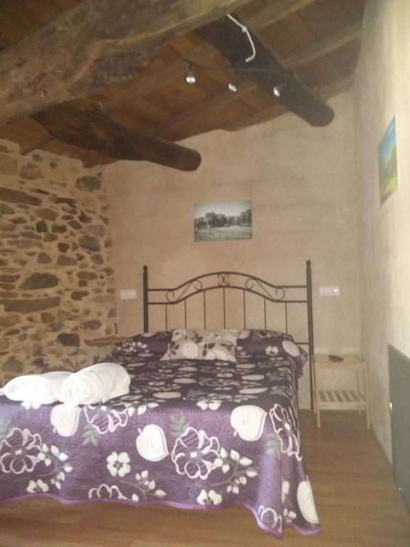 Pensjonat Casa Abuela ★★★ Grisuela Zewnętrze zdjęcie